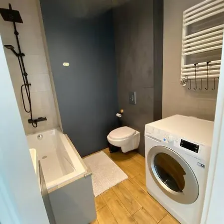 Apartment Nowe 3 Pokojowe Mieszkanie Z Duzym Tarasem Kalisz (Greater Poland)